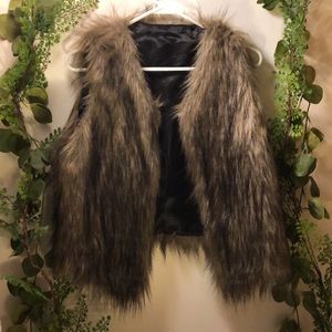 brown fur sleeveless vest